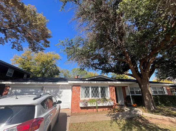 4614 30th St, Lubbock, TX 79410