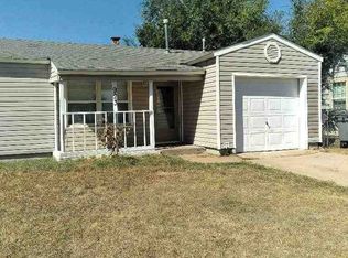 923 SW 29th St, Lawton, OK 73505