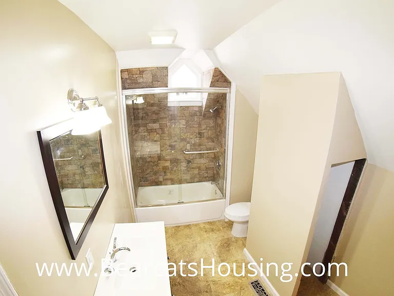 4 Edwards St #222 — Photo 4
