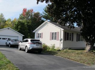 69 Parkway N, Brewer, ME 04412