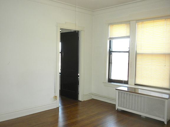 2nd image of 2648 N Sawyer Ave