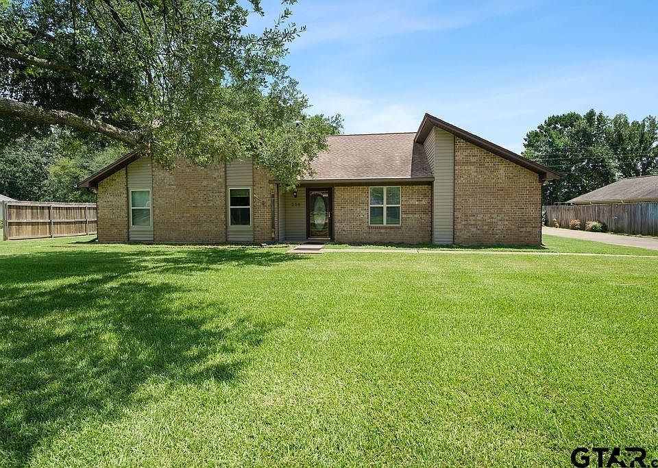 1st image of 208 Karla Dr