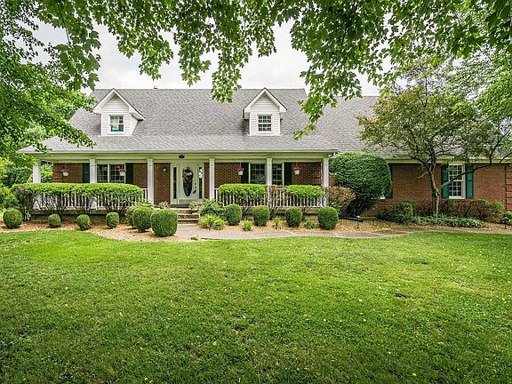 2nd image of 490 Highland Springs Dr