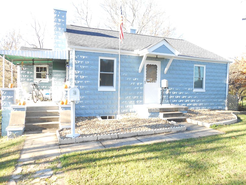 1st image of 6411 NW Grapevine Ln