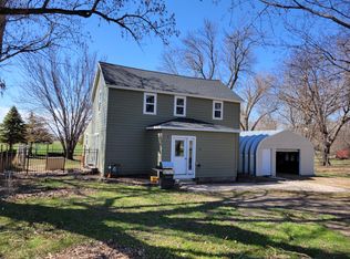 515 4th Ave E, Bryant, SD 57221