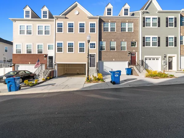 45318 Foghorn Way, California, MD 20619