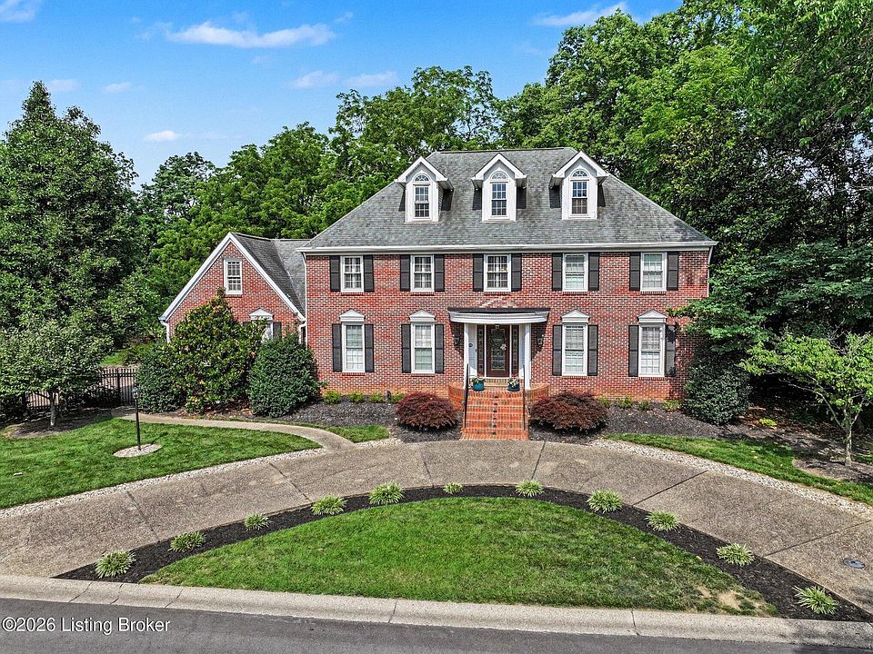 1st image of 312 S Lyndon Ln
