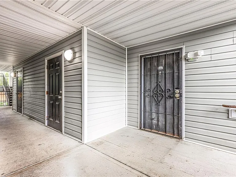 13202 Fairington Ridge Cir — Photo 2