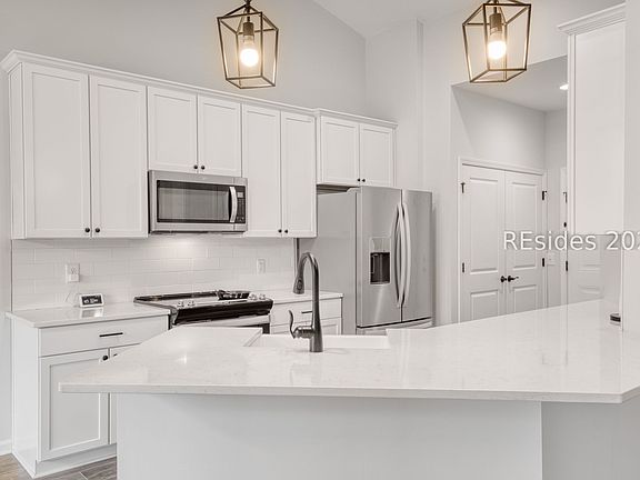 4th image of 251 Monument St