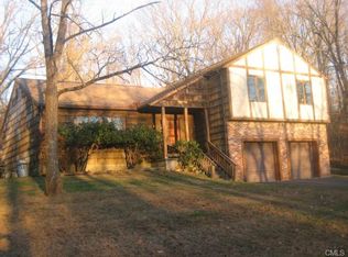 53 Rockwell Rd, Bethel, CT 06801