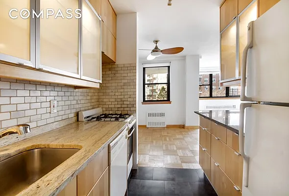 Sold by Compass | media 2