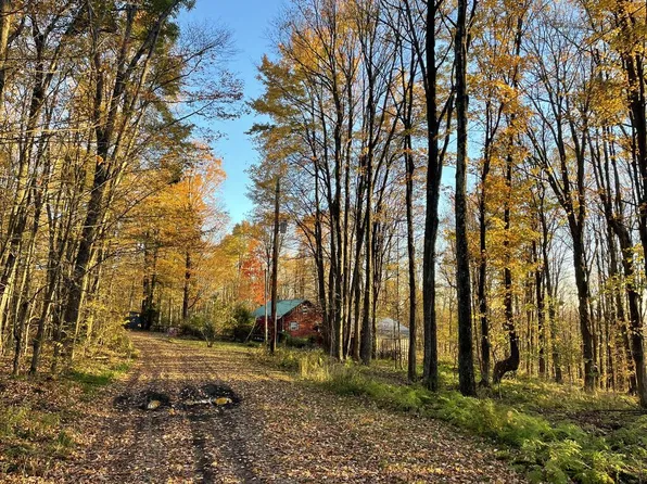 1651 White Knoll Rd, Ulysses, PA 16948