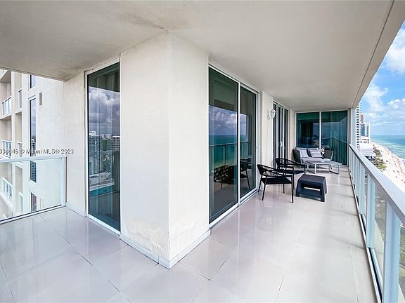 5th image of 16699 Collins Ave APT 3302