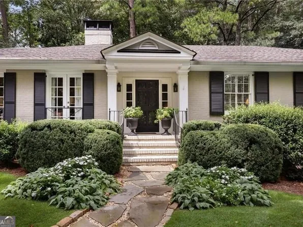 349 Pineland Rd NW, Atlanta, GA 30342