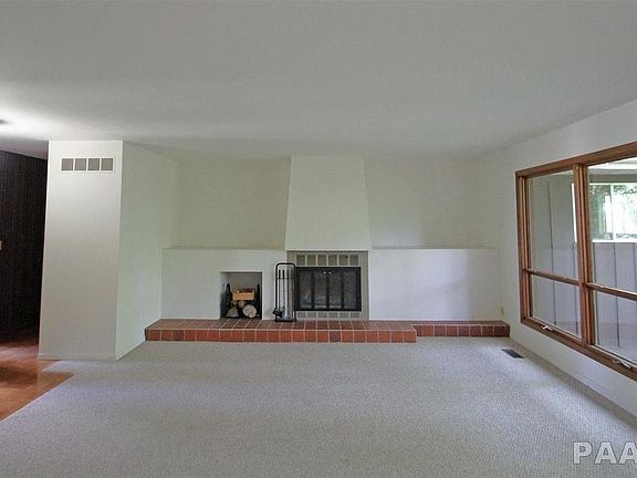 4th image of 7020 N Kellar Ct