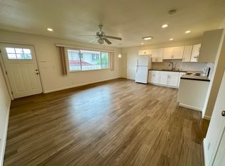 330 Kaumana Dr #C, Hilo, HI 96720