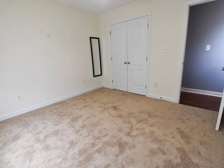 193 Wind Brook Ct — Photo 27