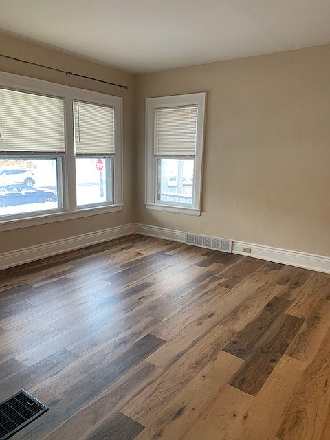 1st image of 417 Lafayette Ave #2