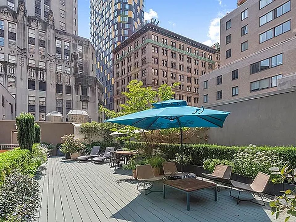 1st image of 55 Wall St APT 810