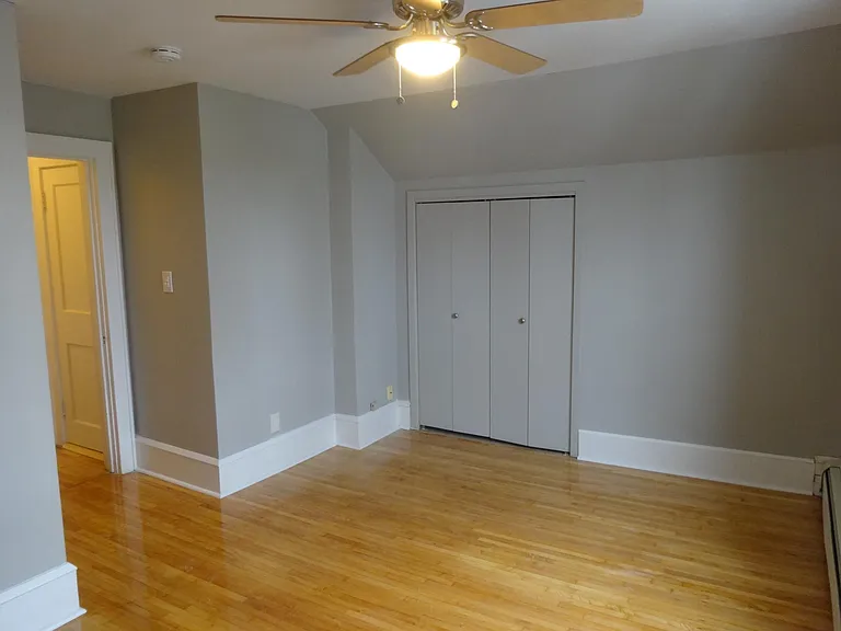 48 Sherman Pl — Photo 20