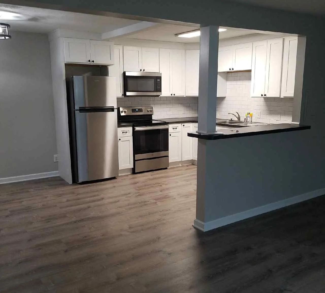 2 bed, $1,200 — Photo 1