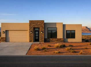 665 N Anasazi Dr, Page, AZ 86040