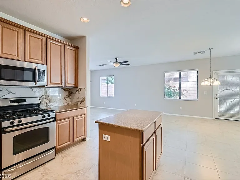 665 Calamus Palm Pl — Photo 11
