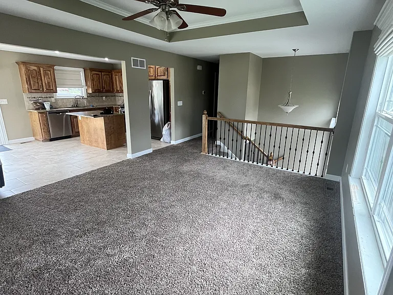 455 Ash Ct — Photo 4