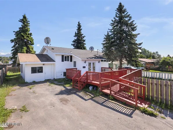 1415 Demeure Pl, Anchorage, AK 99508