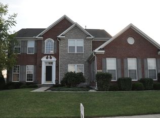 1201 Autumn Run Dr, Maineville, OH 45039