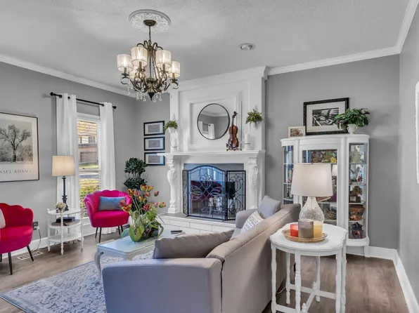 15010 Glory Dr SE, Huntsville, AL 35803