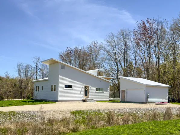 16 Leeward Meadows, Biddeford, ME 04005