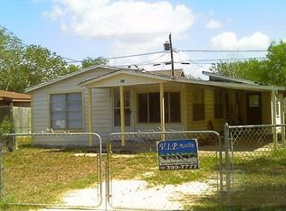 402 La Jara Rd, Santa Rosa, TX 78593