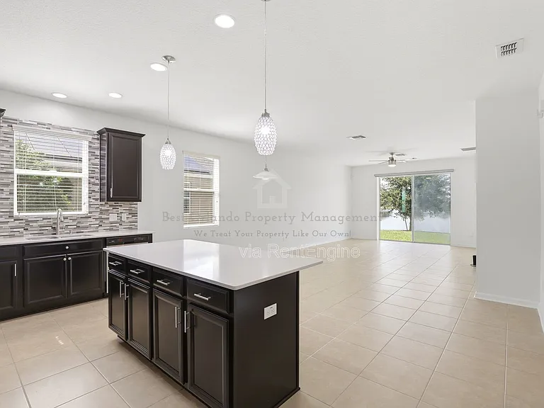 3912 Wind Dancer Cir — Photo 5