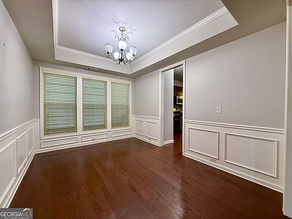 2nd image of 5115 Breezewood Cir