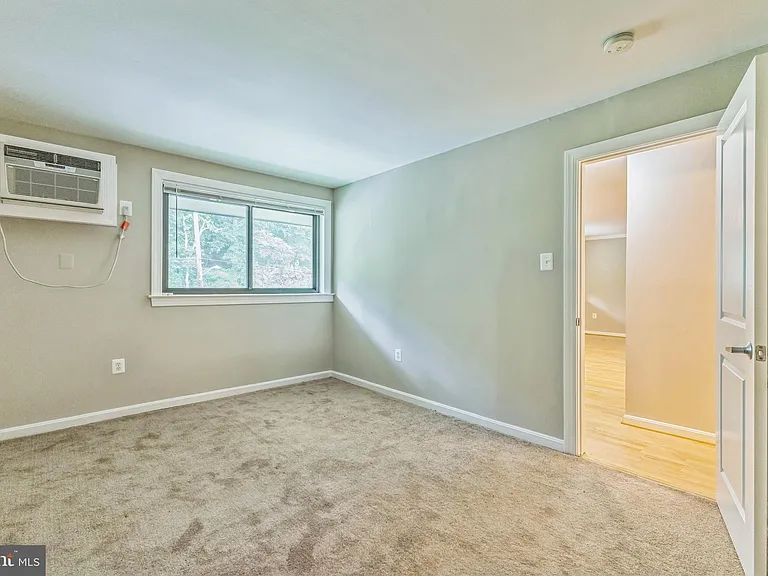 3105 Naylor Rd SE #304 — Photo 16