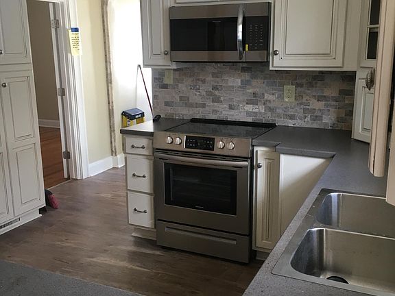 4th image of 1411 N Linwood Ave