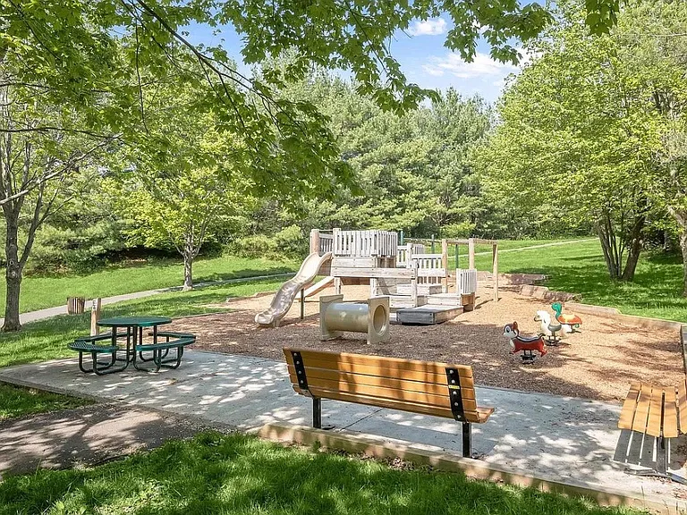 Park close to the property