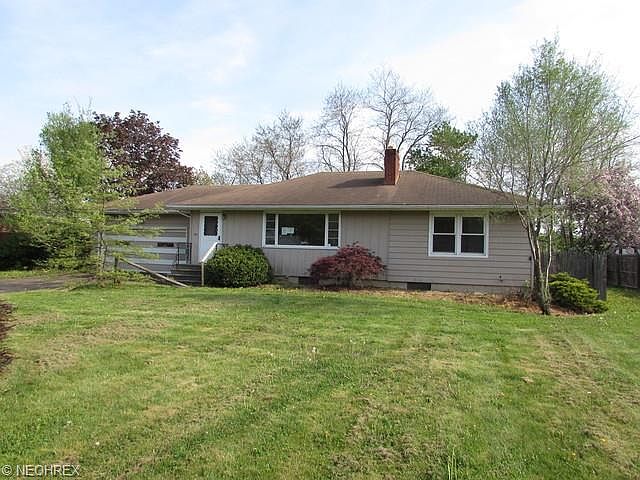 1st image of 236 Southwood Dr