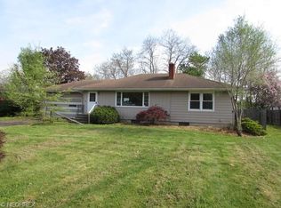 236 Southwood Dr, Elyria, OH 44035