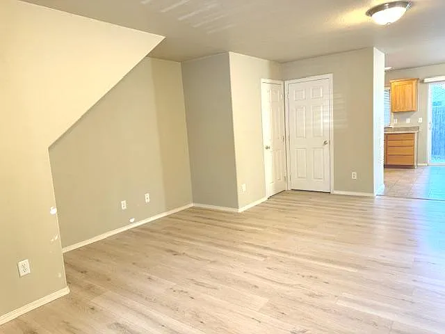 1161 Progress Dr #B — Photo 20