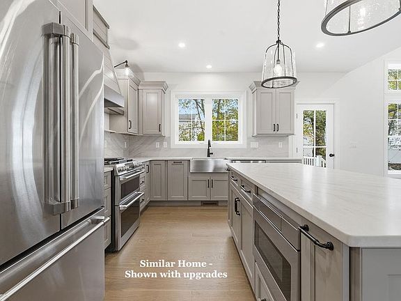 5th image of 13-1 Dearborn Road