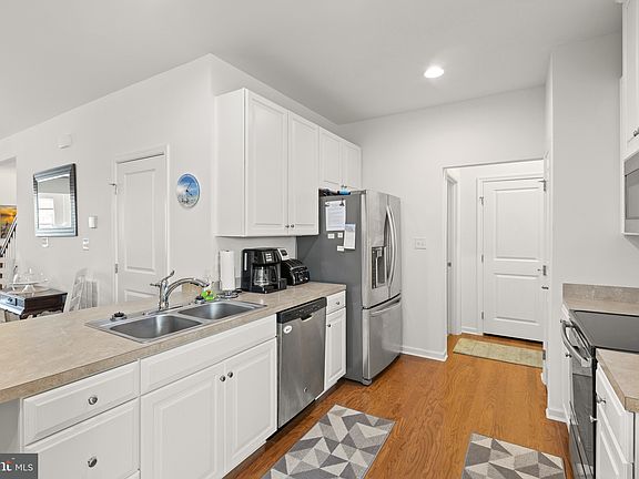 3rd image of 19003 Timbercreek Dr Unit 80