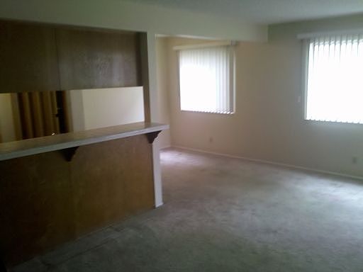 2nd image of 1243 Chalmette Ave