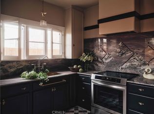 7148 Marshfield Way, Los Angeles, CA 90046