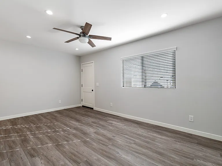 233 Calle Miramar #5 — Photo 12
