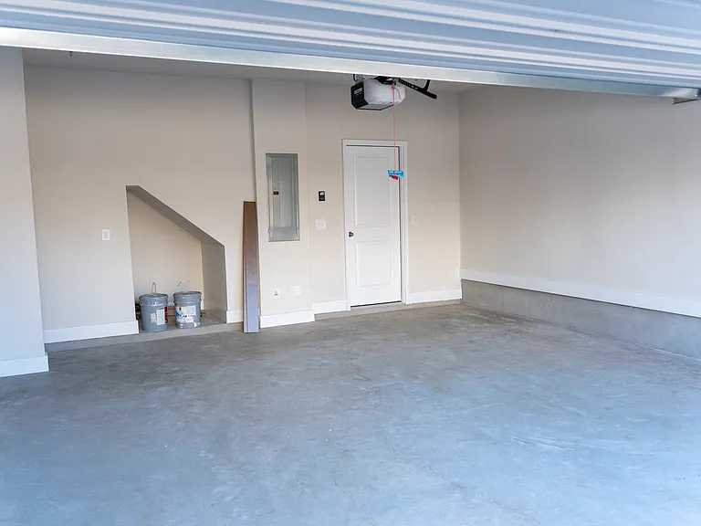 1237 Waterfall Ct — Photo 10