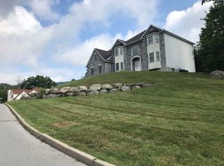 12 Deer Run Trl, Fort Montgomery, NY