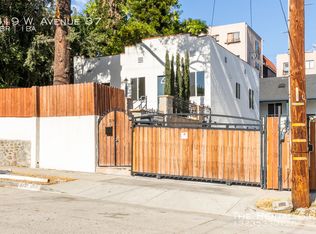 319 W Avenue 37, Los Angeles, CA 90065