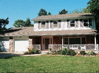 1302 N President St, Wheaton, IL 60187